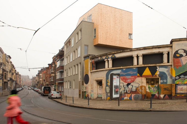 http://ccc.dddd.www.gigogne.be/files/gimgs/th-14_WAELHEM3-GOGGNE&ZED-FOTOLOW1 MICHAEL DE LAUSNAY.jpg